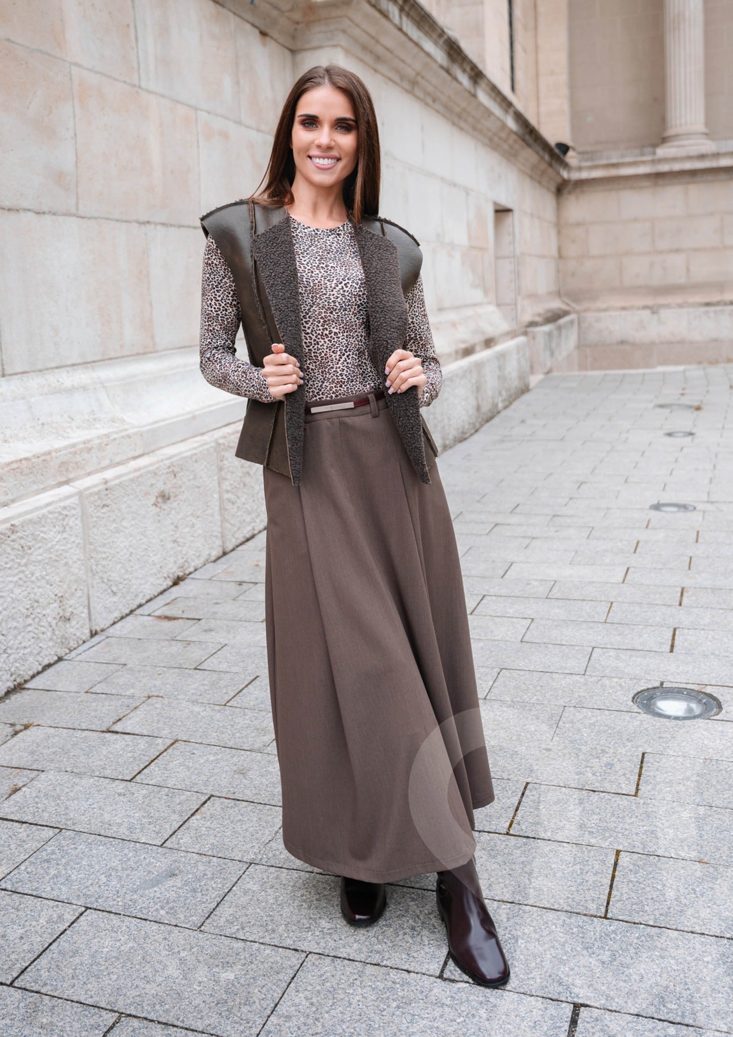 MAGENTA Vesta M2072115