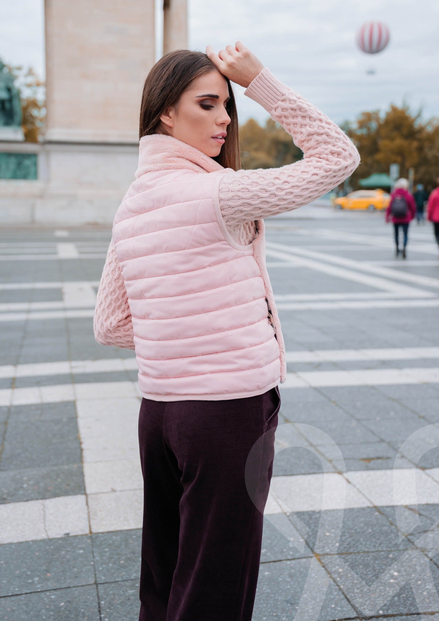 MAGENTA Vesta M2095175