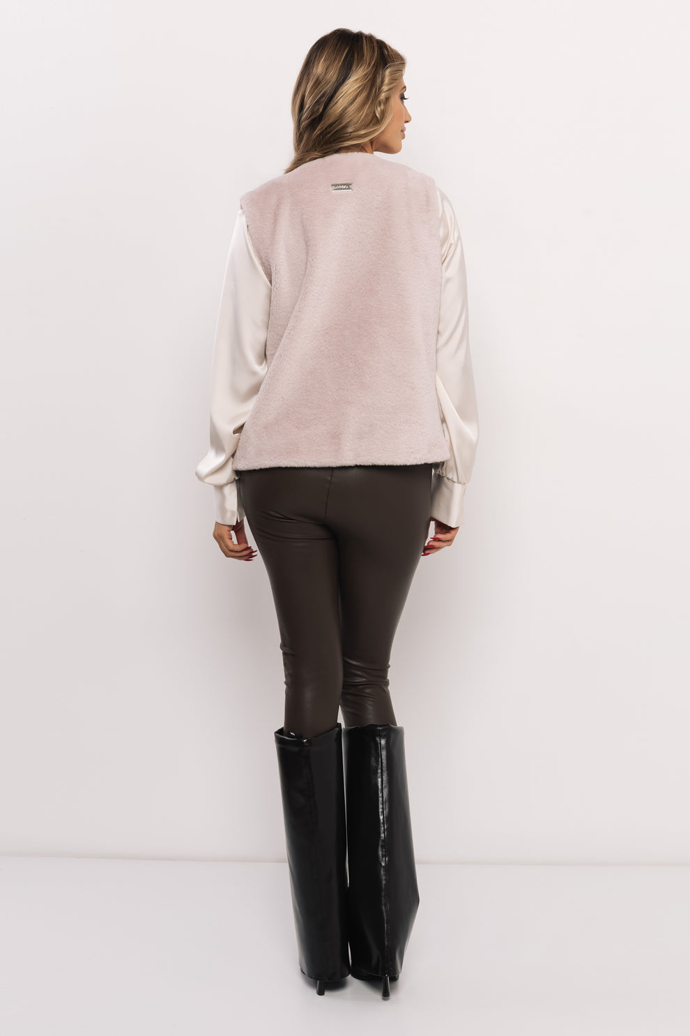 AMNESIA Porto vesta púdrová