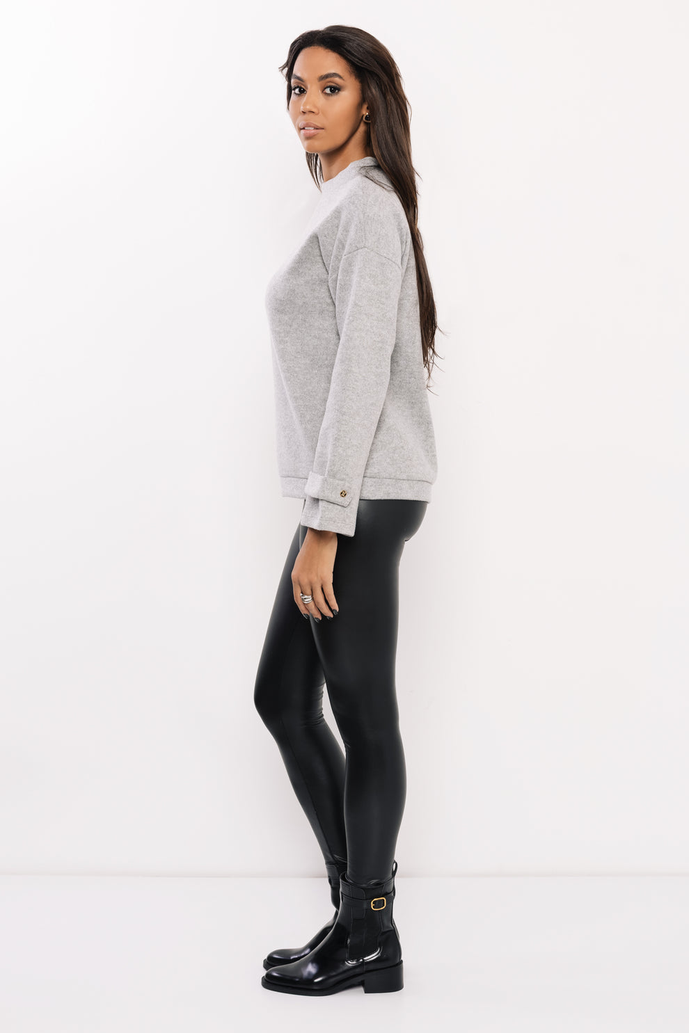 AMNESIA Koletta pulóver sivý