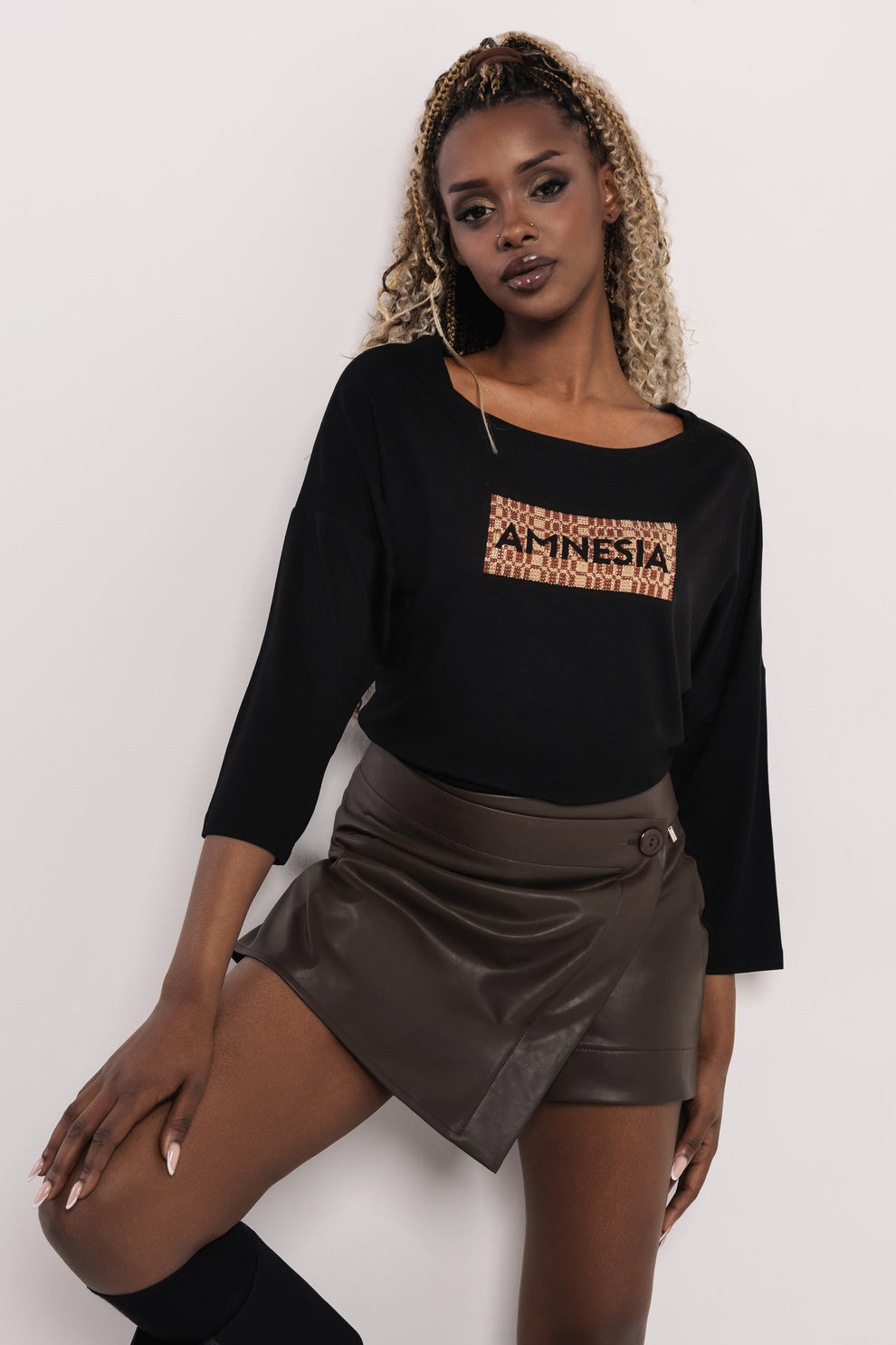 AMNESIA Falun tričko čierne