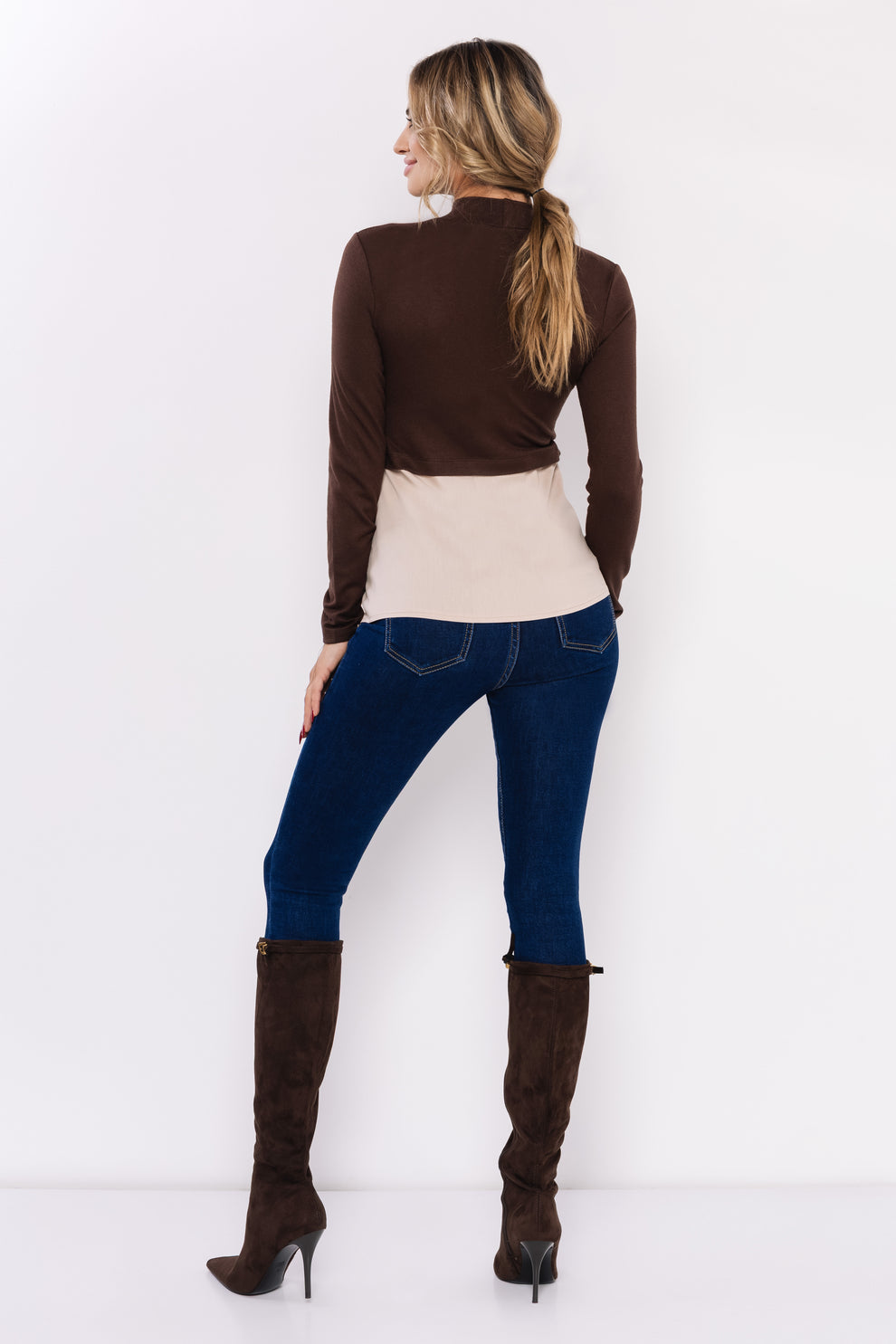 AMNESIA AURA Top hnedý