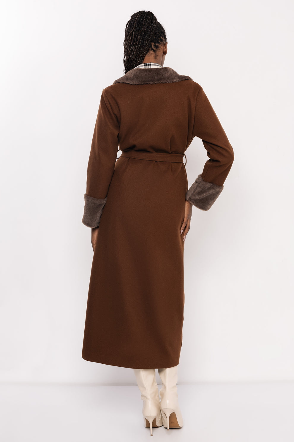 AMNESIA Foma kabát hnedý