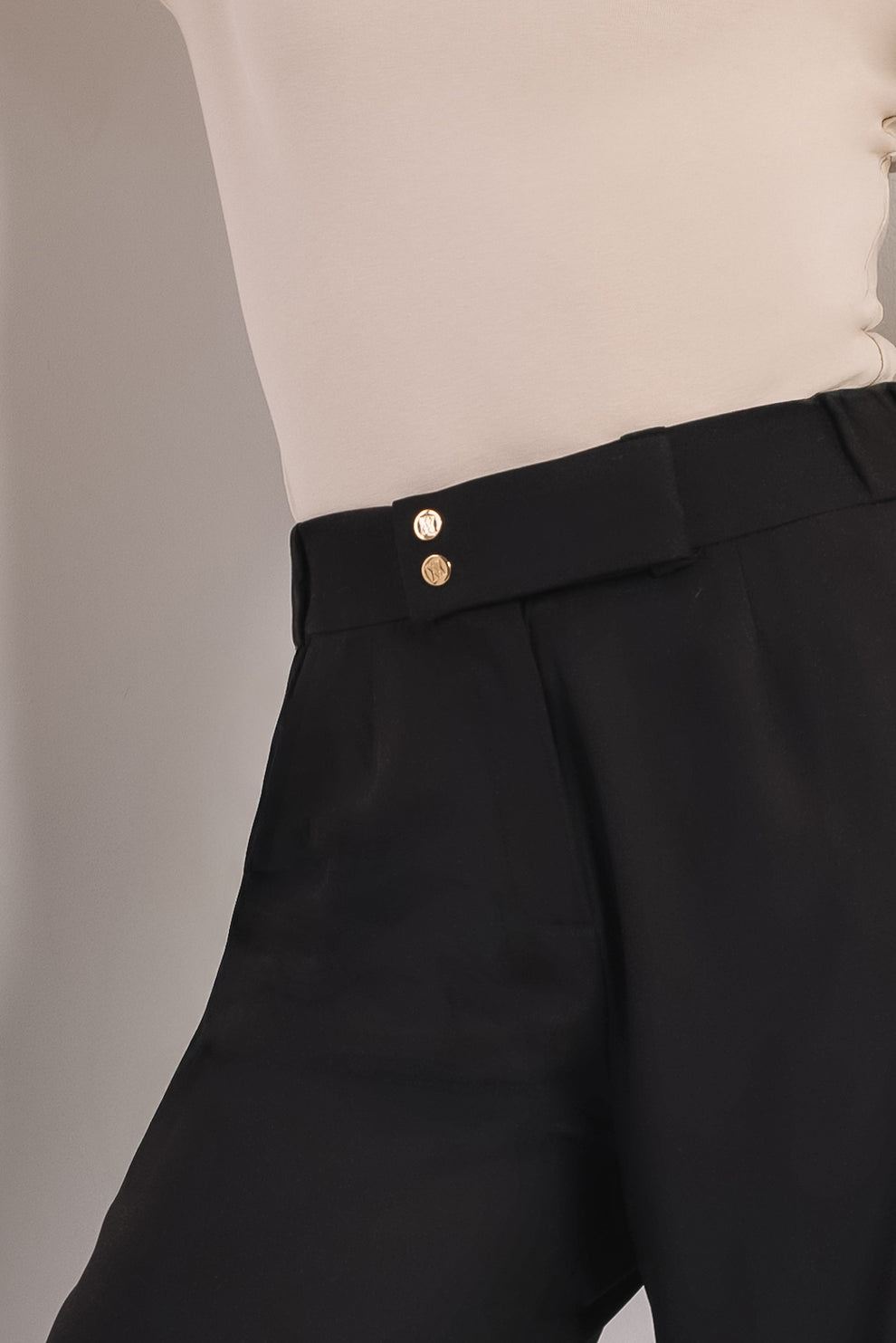 AMNESIA Zila nohavice čierne