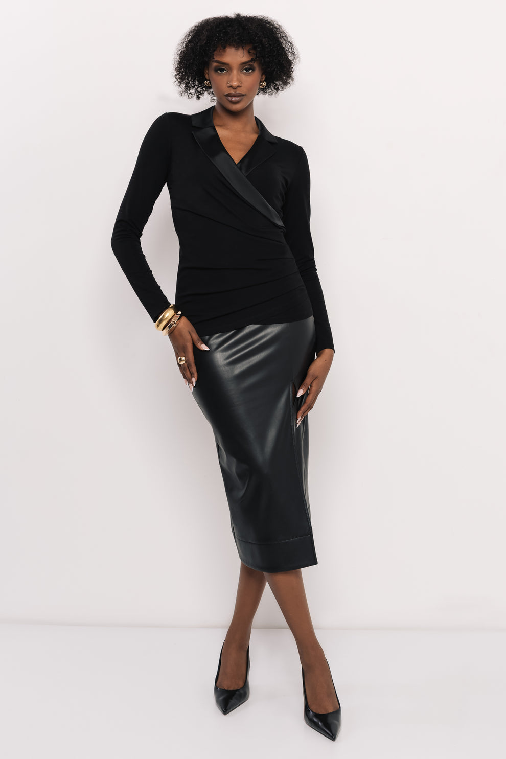 AMNESIA Zsofi top čierny