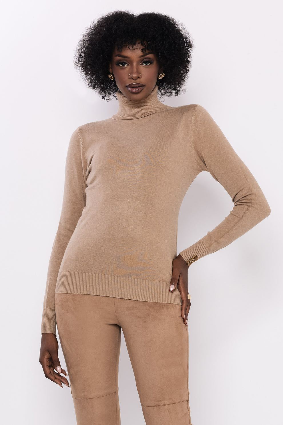 AMNESIA Bodza rolák camel