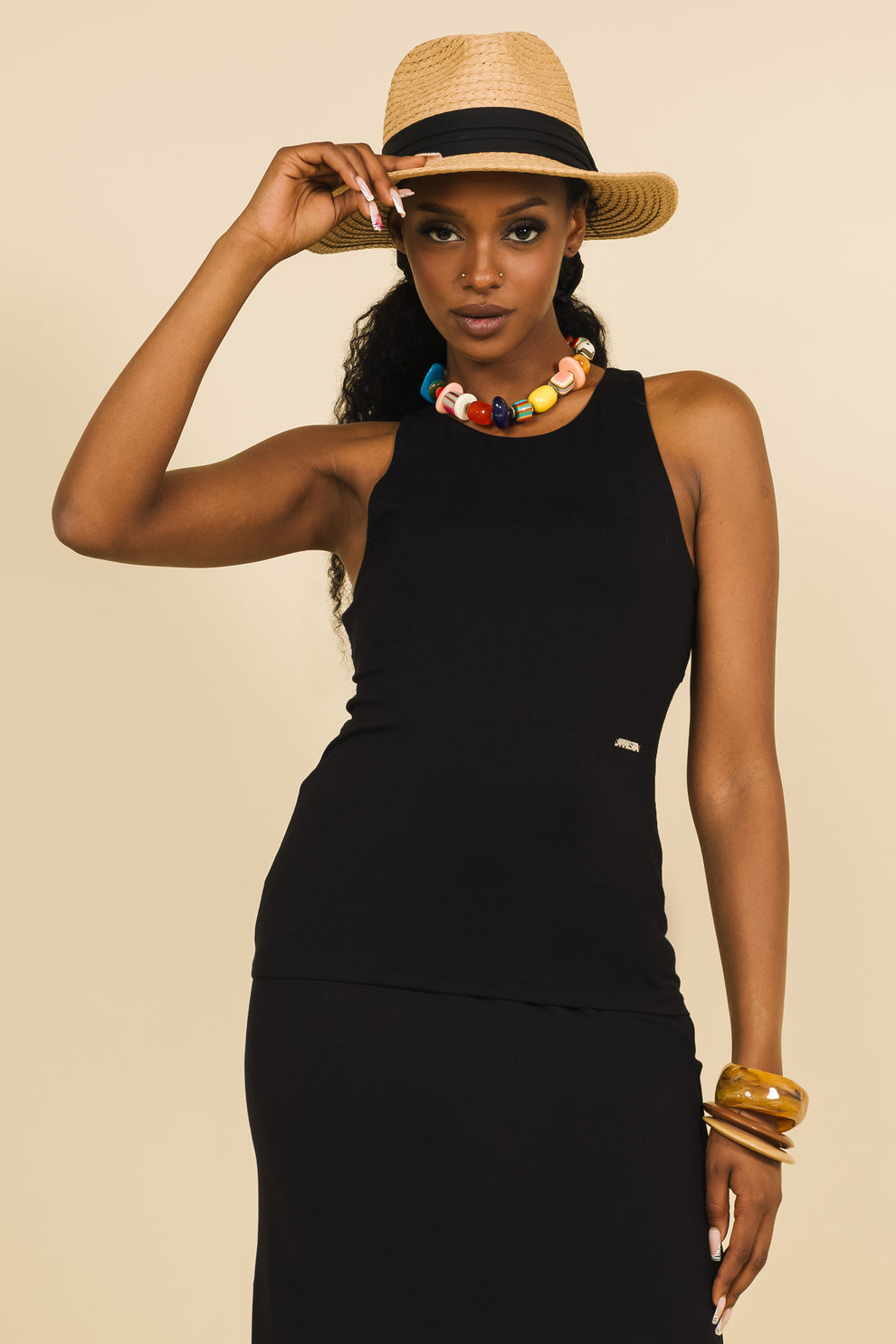 AMNESIA Zsanett top čierny