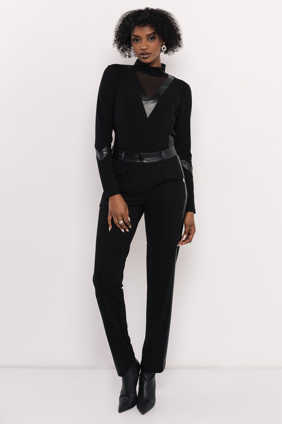 AMNESIA Zuky nohavice čierne