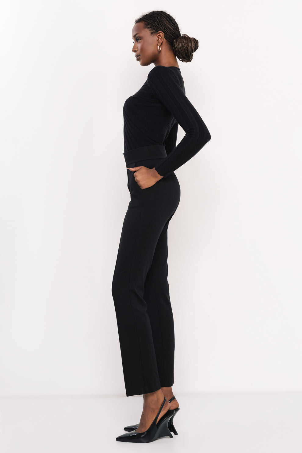 AMNESIA Veneto nohavice čierne