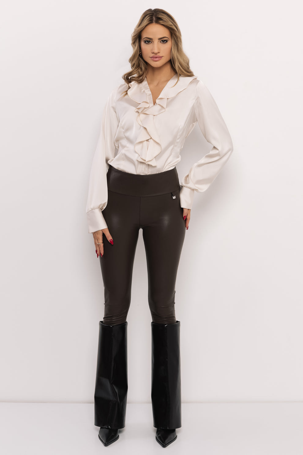 AMNESIA Suzy body krémové