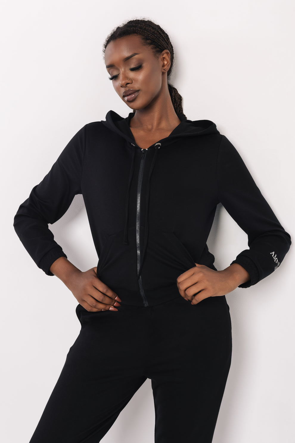 AMNESIA Oszka mikina čierna