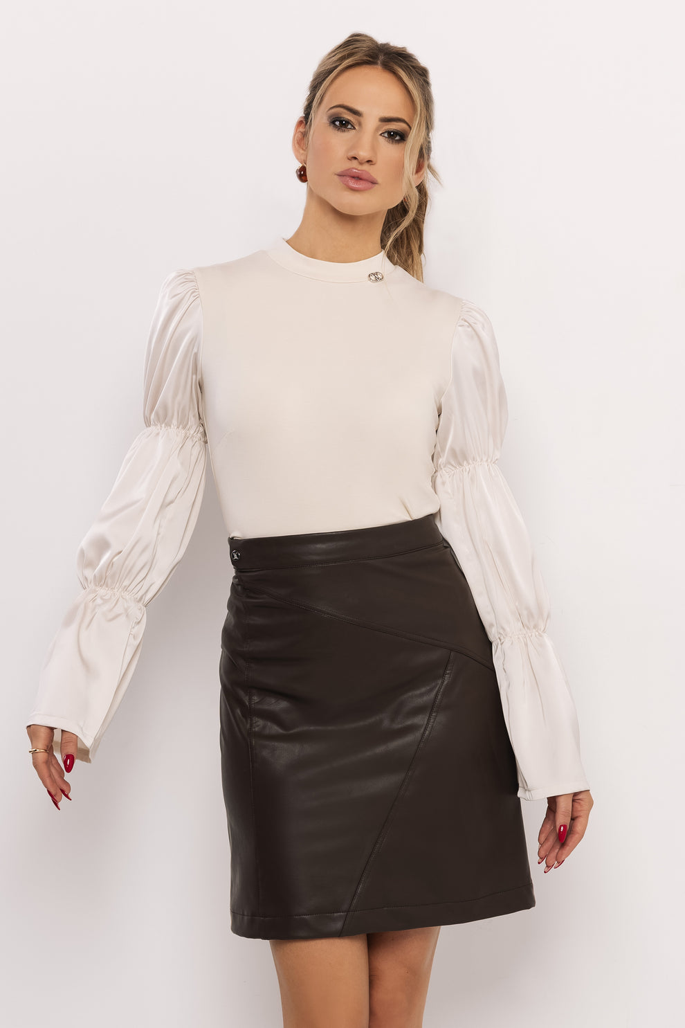 AMNESIA Peglon Top krémový