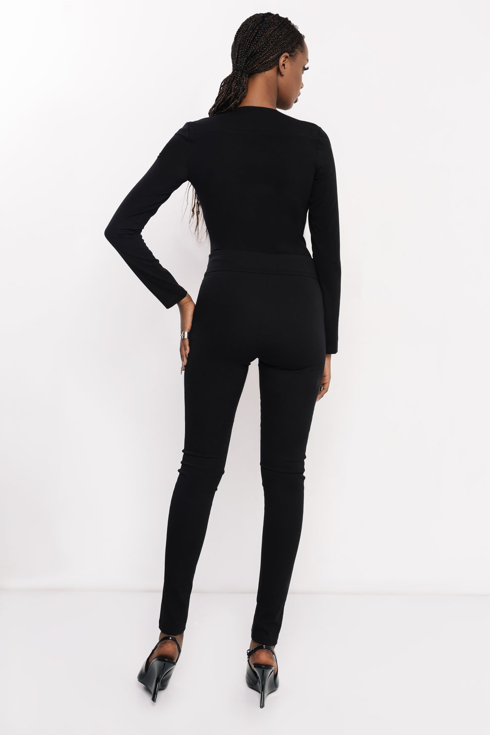 AMNESIA Kiszi nohavice čierne