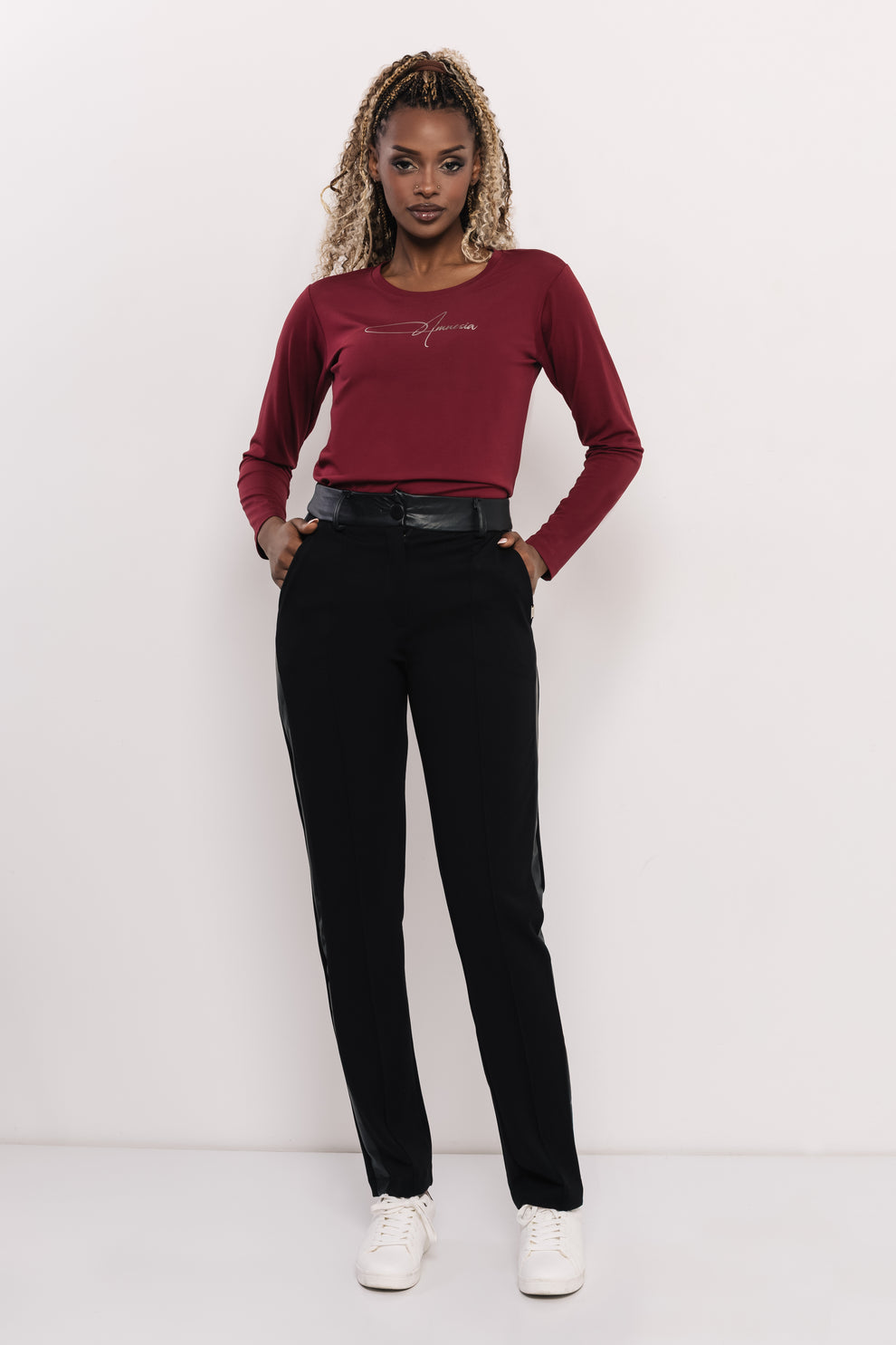 AMNESIA T-tričko bordový