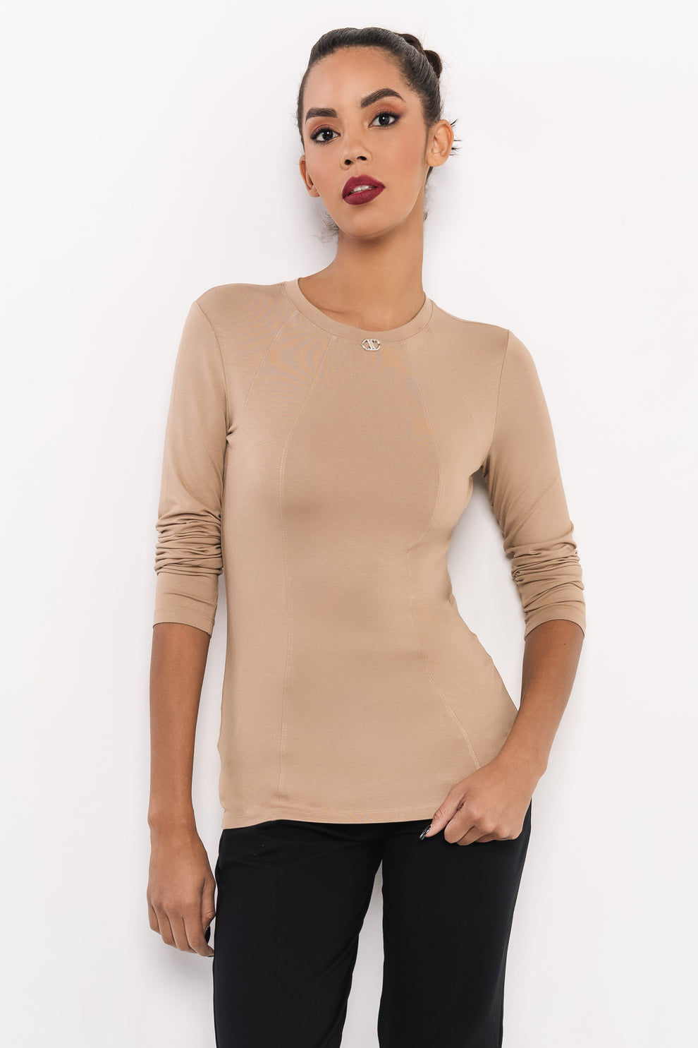 AMNESIA Mala tričko arašídové