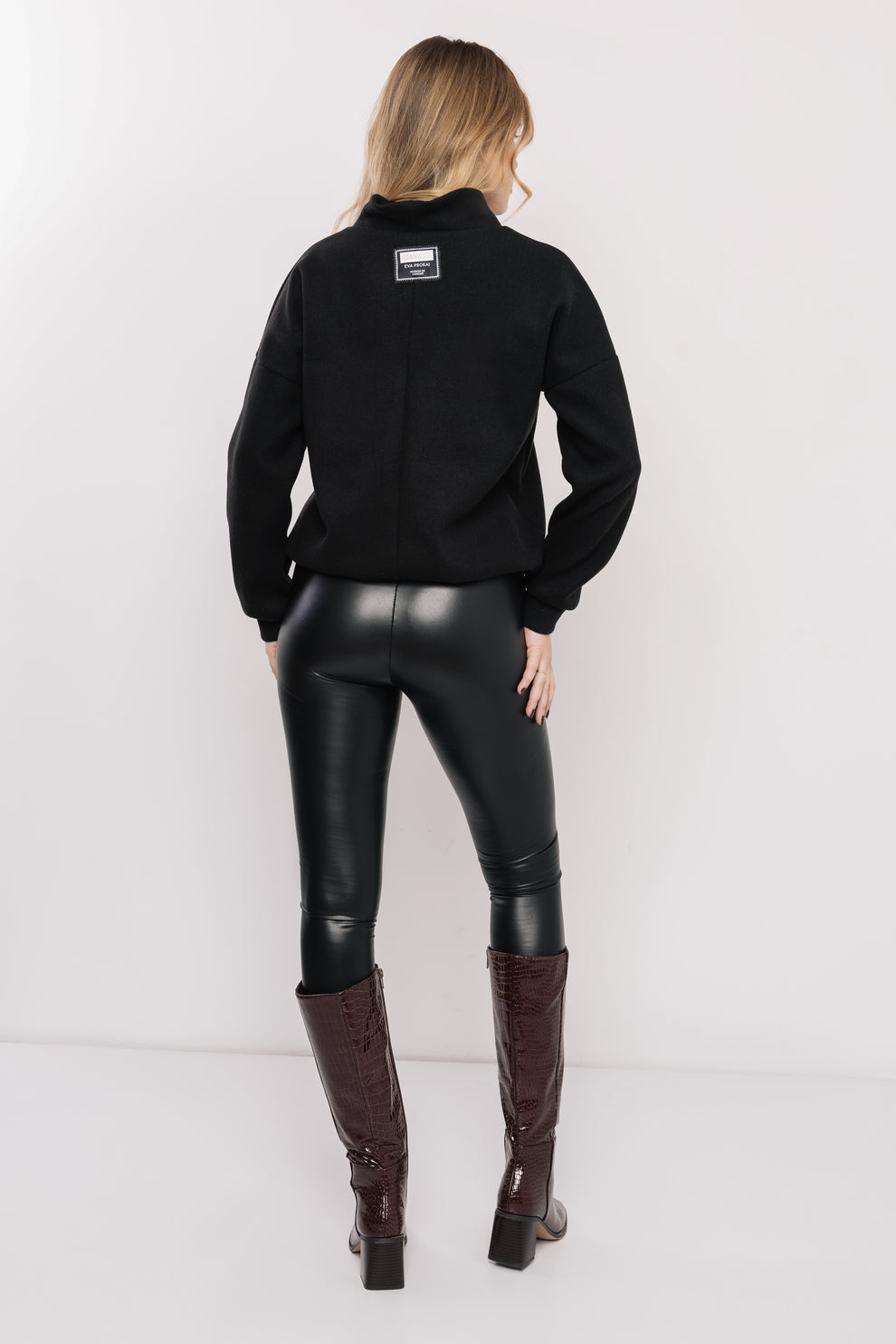 AMNESIA Glassi pulóver čierny