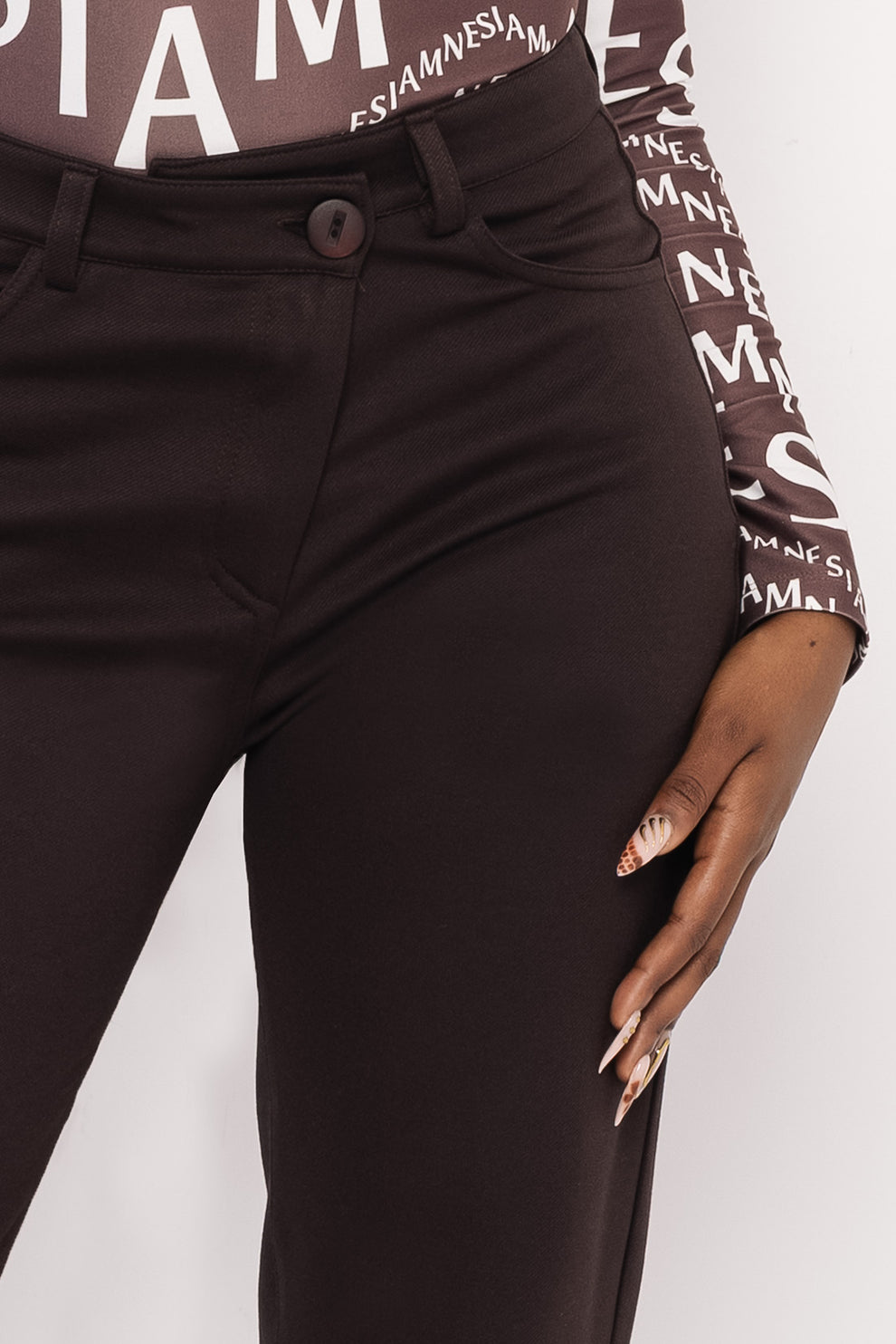 AMNESIA Kabul nohavice hnedé