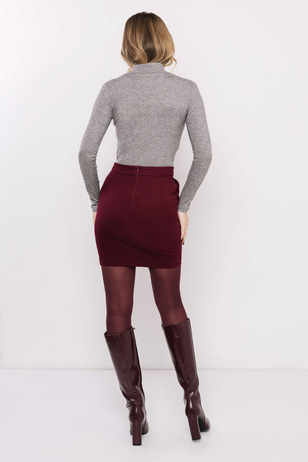 AMNESIA Ilus polorolák pletený tenký sivý