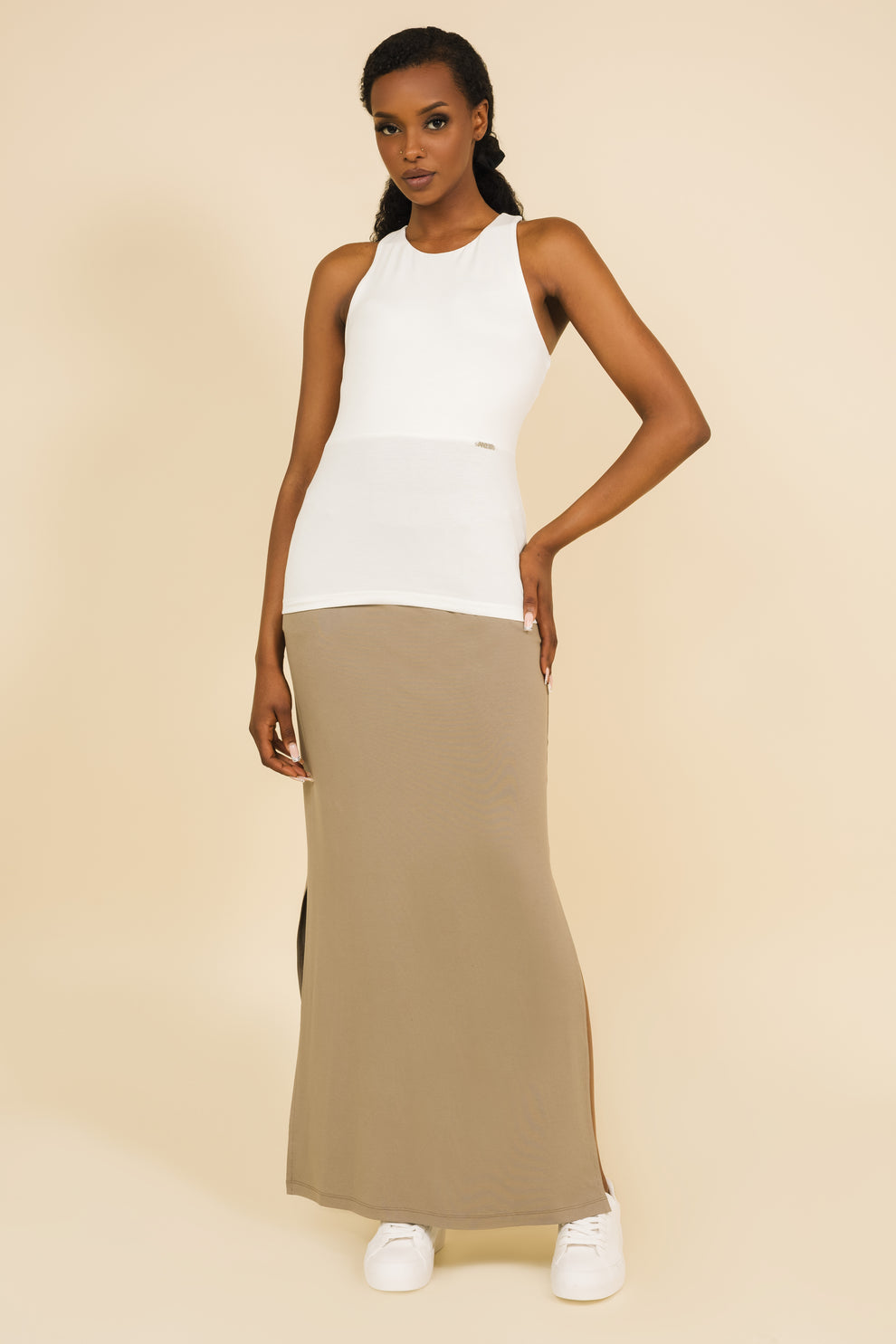 AMNESIA Zsanett top krémový