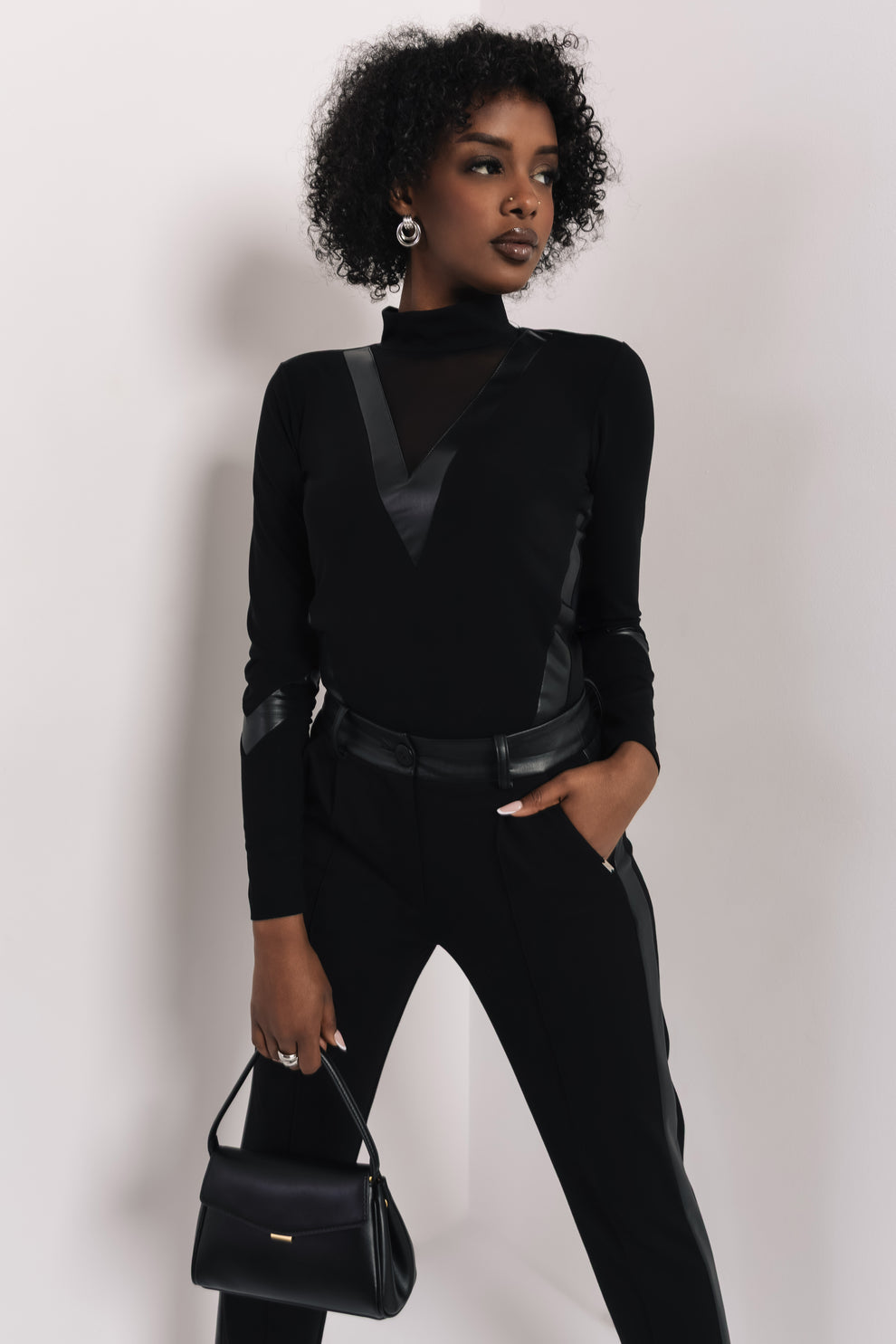 AMNESIA Laly top čierny