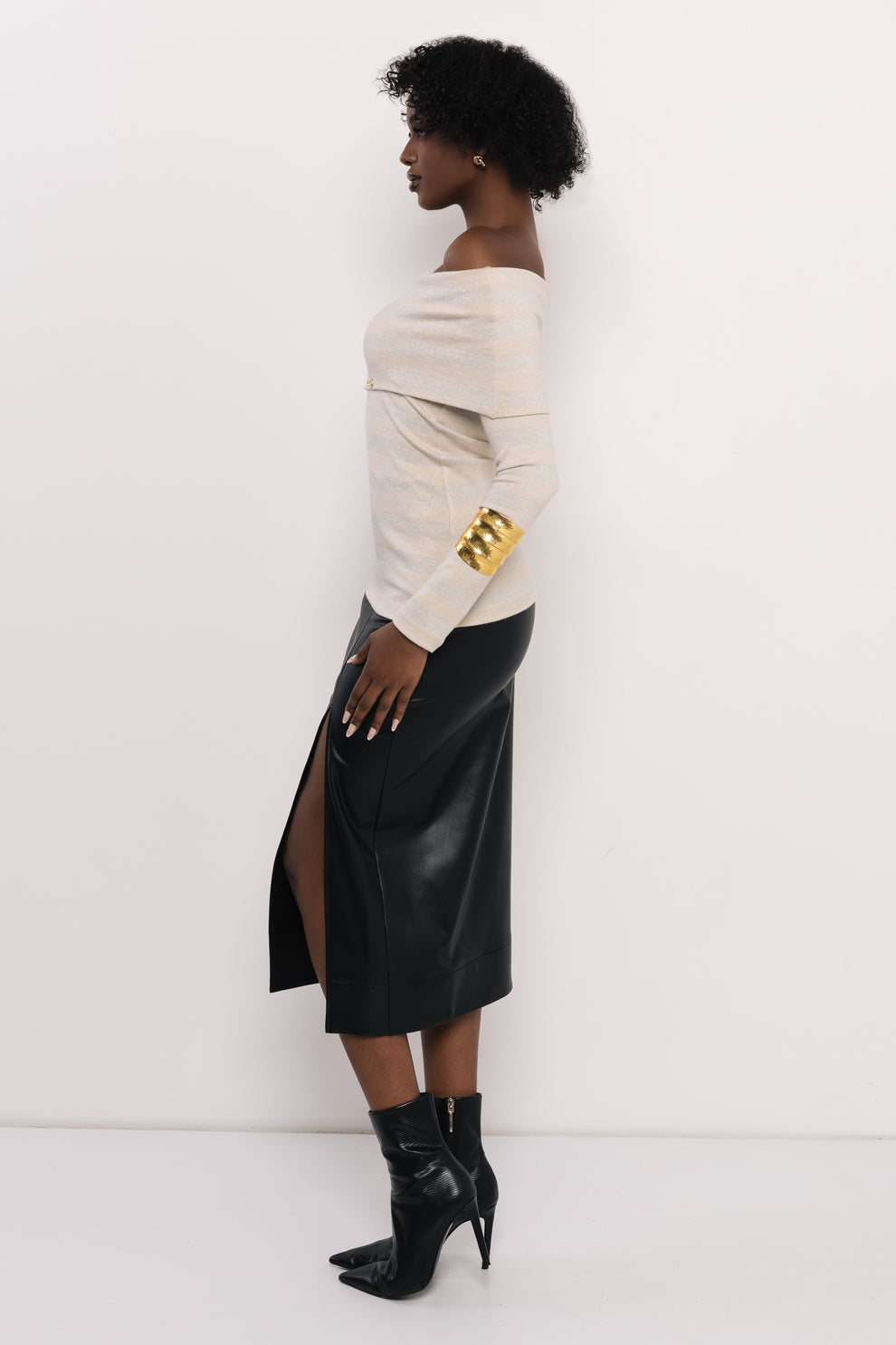 AMNESIA Pipo top béžový