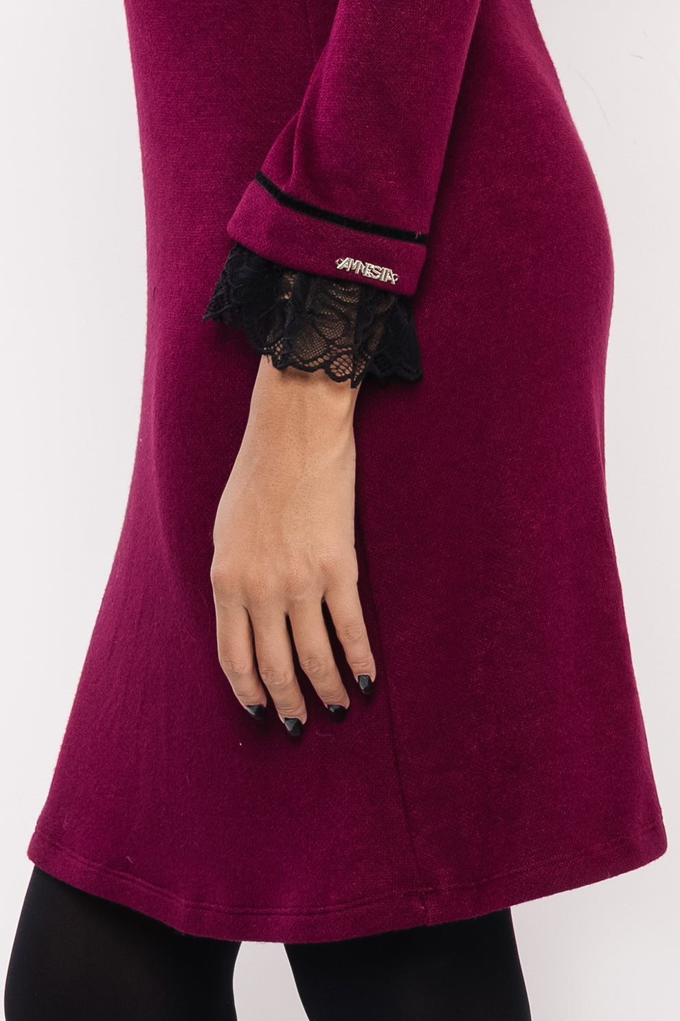 AMNESIA Ottawa šaty pletené bordové