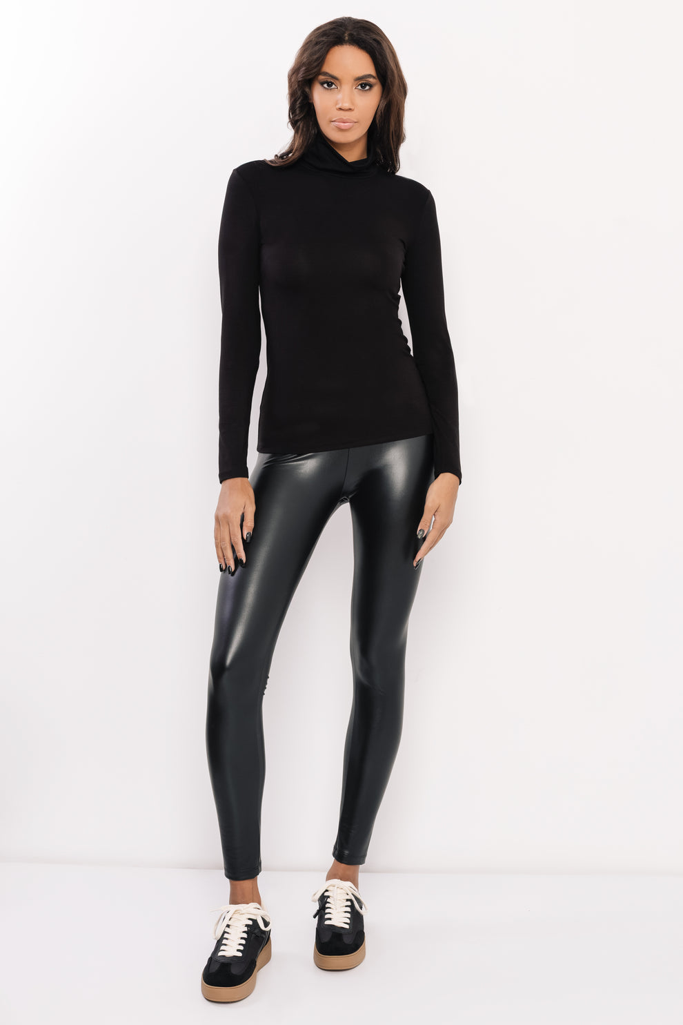 AMNESIA Nemila rolák čierny