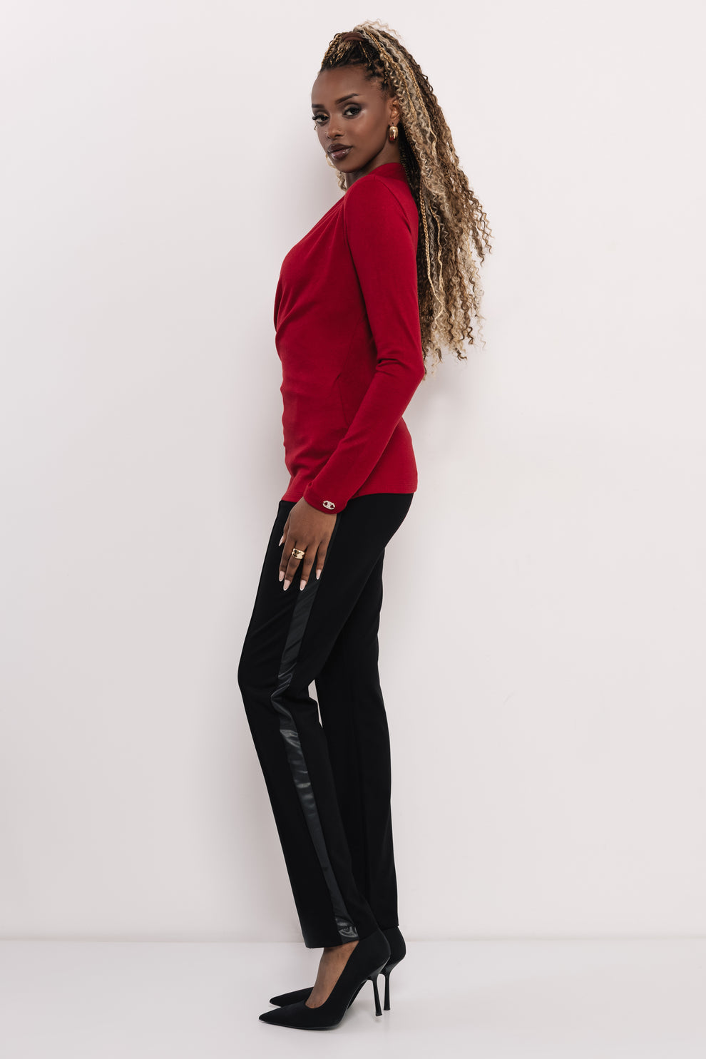 AMNESIA Hinge top bordový