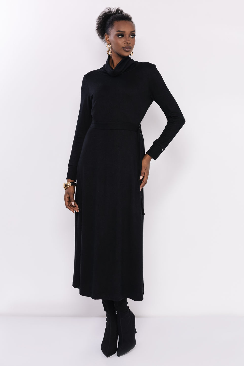 AMNESIA Enka šaty pletené čierne