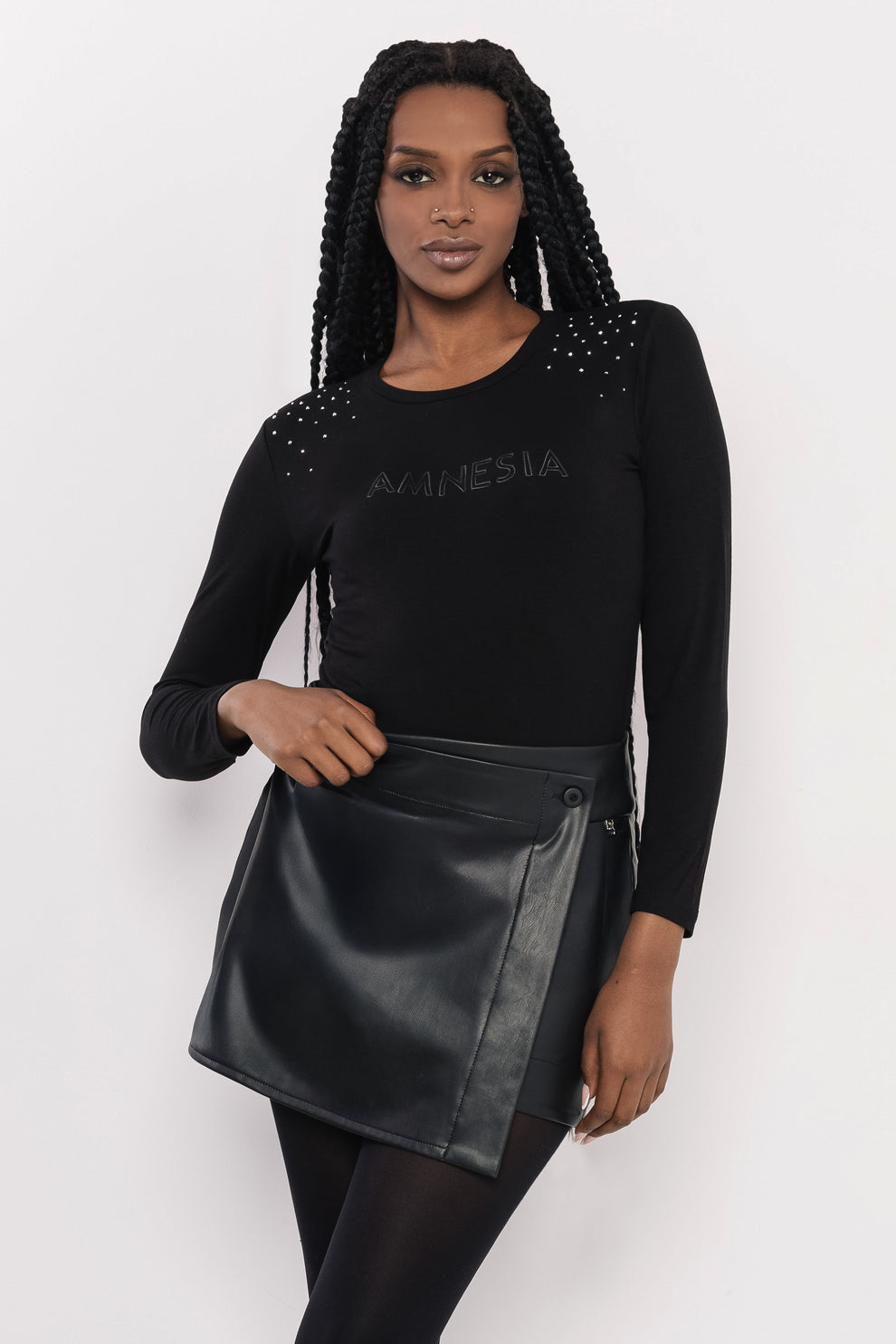 AMNESIA Héra tričko čierne